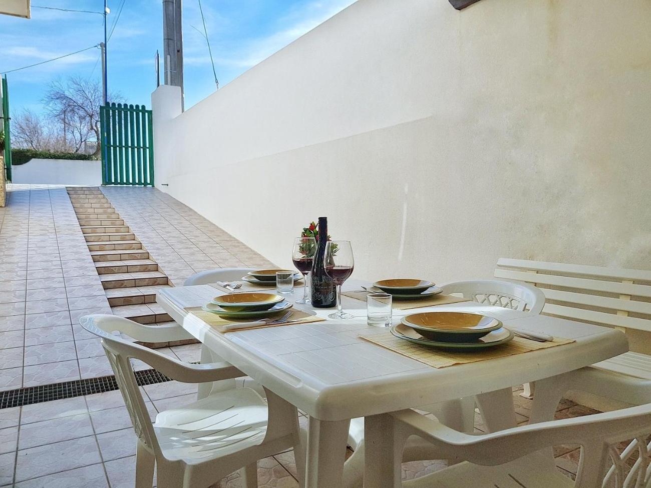 Apartment Simona Torre Suda Ngoại thất bức ảnh